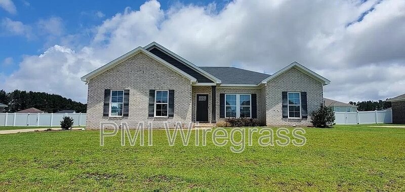 Primary Photo - 298 Firefly Ct