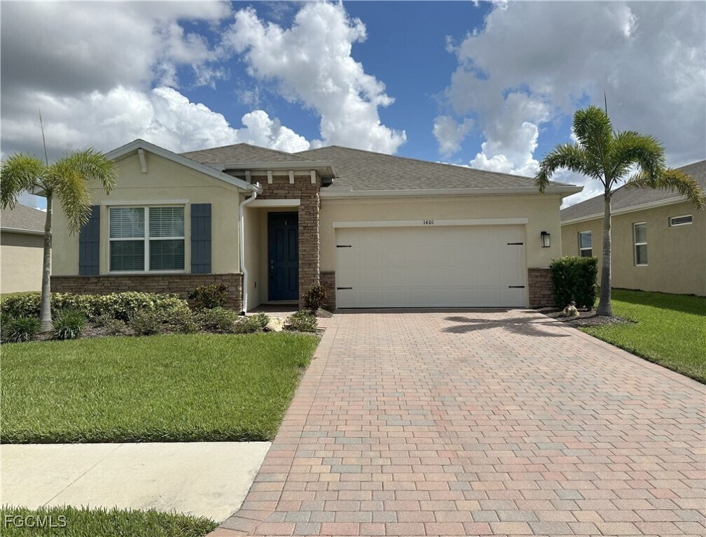Foto principal - 1401 Remington Trce Dr