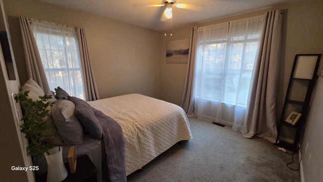 Foto del edificio - 2005 Mt Vernon Rd