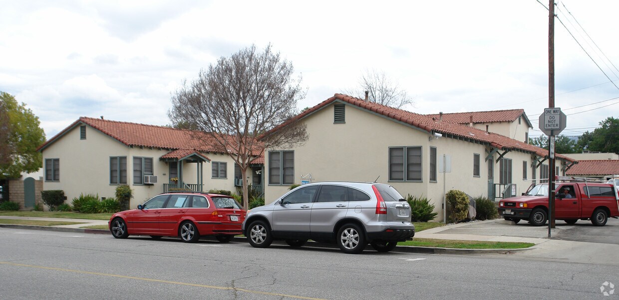 Primary Photo - 2147 3rd St