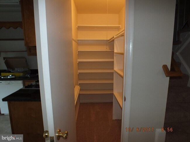 Building Photo - 8531 Parliament Dr