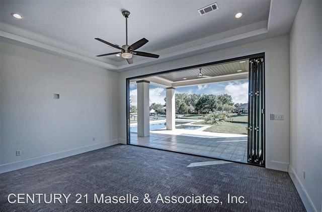 Building Photo - 4 br, 4 bath House - 102 Savannah Bend