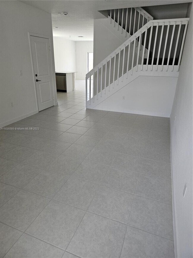 Foto del edificio - 11920 NW 47th Manor