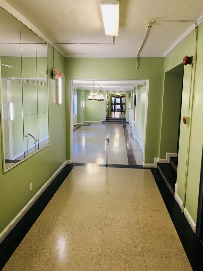 Foto del edificio - 29 S Munn Ave