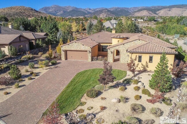 Building Photo - 3945 Aspen Trail