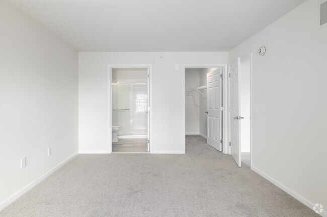 2 habitaciones, 2 baños - 111 m² - Primer dormitorio - Yorkshire Village Senior 55+