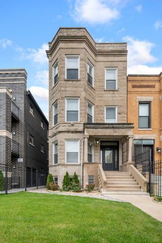 Primary Photo - 6347 S Drexel Ave