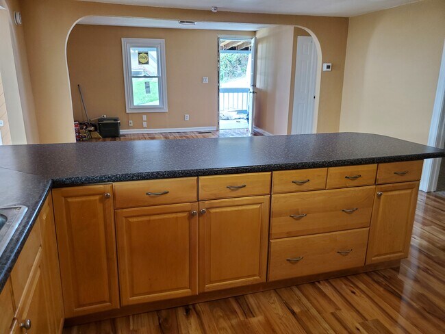 Fotografía del edificio - 62 Glen Ave