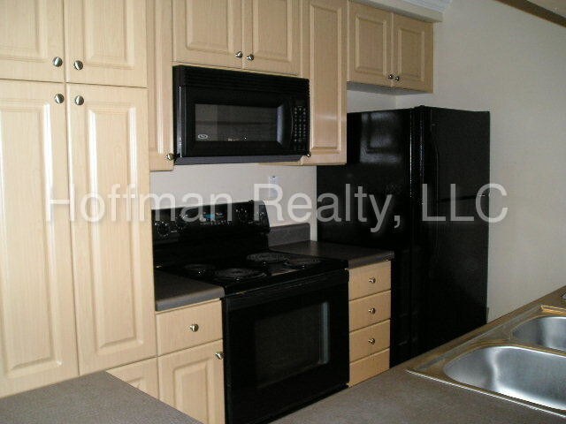 Building Photo - 5306 Santa Rosa Ct