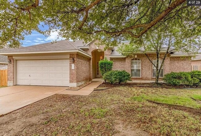 Building Photo - 702 Thrush Dr