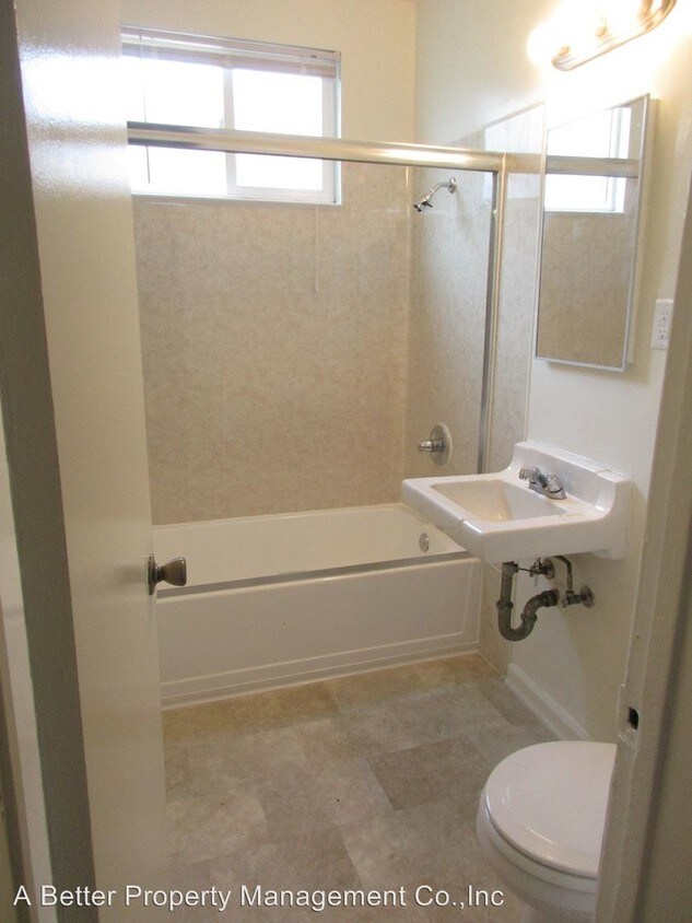 Foto del edificio - 1503 N Stanton Pl