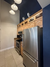 Building Photo - 2810 N Oakland Forest Dr