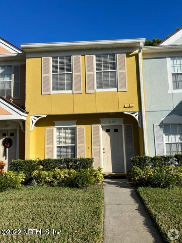 Building Photo - 12311 Kensington Lakes Dr
