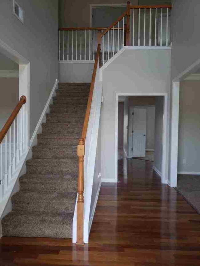 Building Photo - 5410 Fulton Ridge Dr