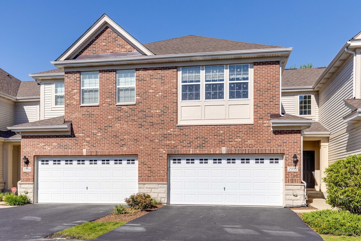 2992 Henley Ln, Naperville, IL 60540 Townhome Rentals in Naperville IL