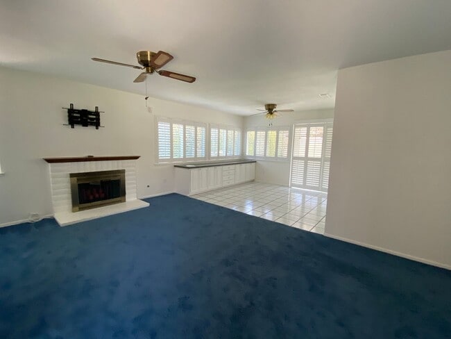 Foto del edificio - 6954 Viking Ct