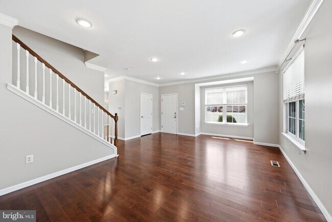Building Photo - 3518 Trevi Ct