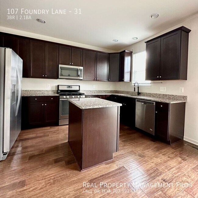 Foto del edificio - 107 Foundry Ln