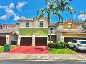 Building Photo - 8021 NW 114th Pl