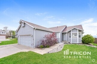 Building Photo - 995 Cobblestone Dr