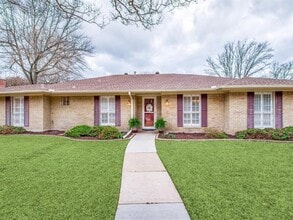 Building Photo - 2716 Glencliff Dr