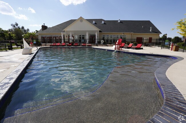 Foto del edificio - The Grand at Riverside