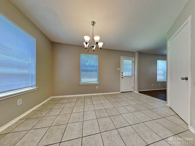 Foto del edificio - 33107 Cottonwood Bend