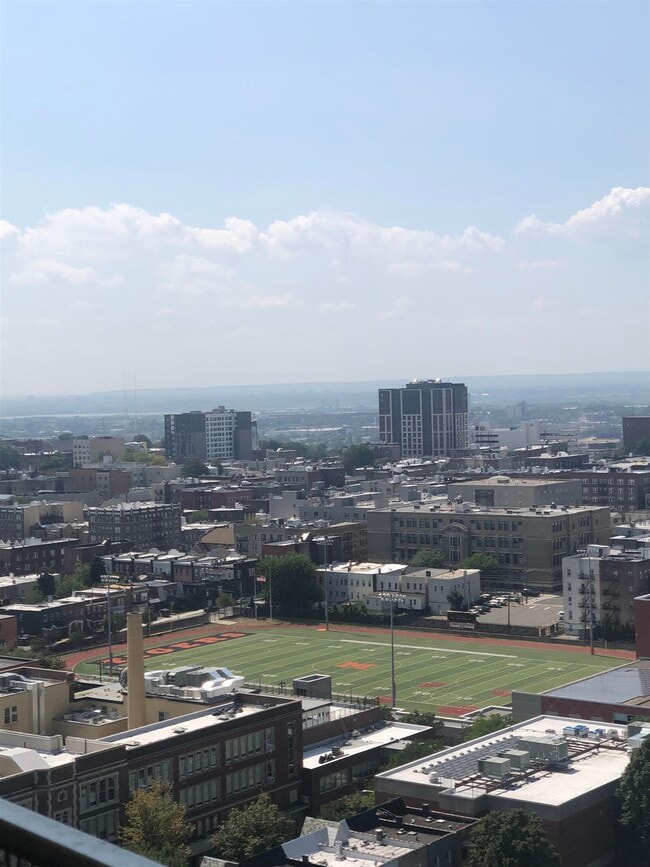 Building Photo - 5701 BLVD E