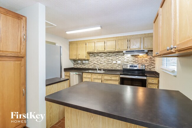 Building Photo - 7883 Merryman Way