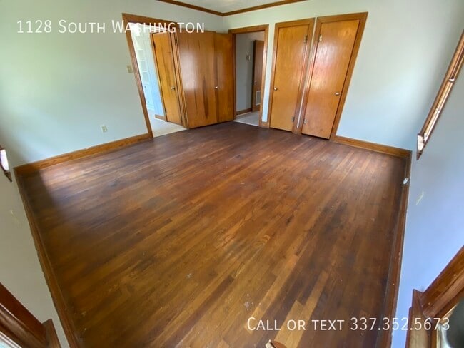 Building Photo - 1128 South Washington-