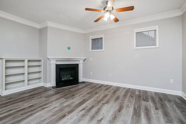 Building Photo - 108 Heathwood Dr