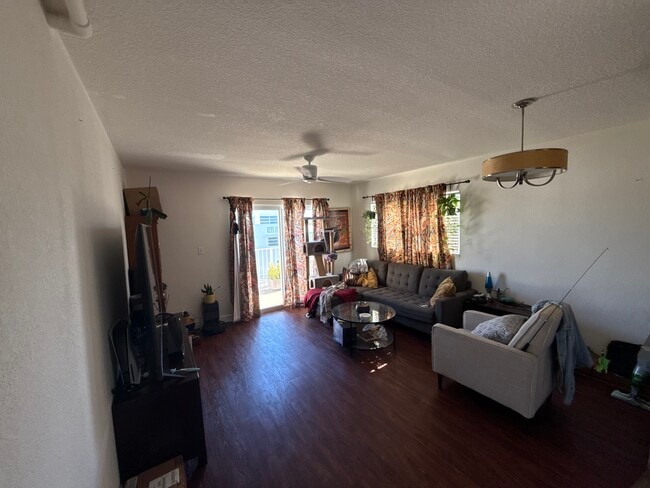 Living area - 301 Grinnell St