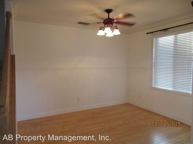 Building Photo - 4 br, 3.5 bath House - 13 Almond Orchard Ln