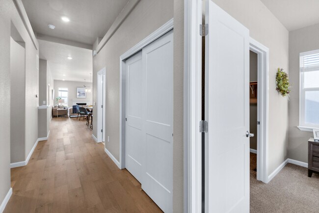 Building Photo - 9436 Wolf Valley Dr.