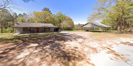 Building Photo - 41 County Rd 4418