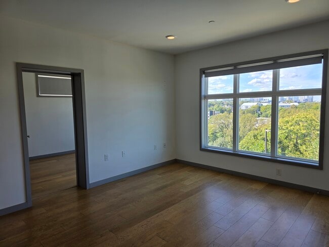 Living Room - 400 Herron Dr