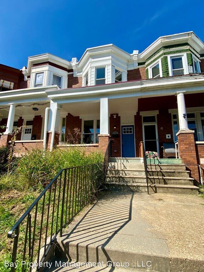 Foto del edificio - 2 br, 1.5 bath House - 636 E 35th St
