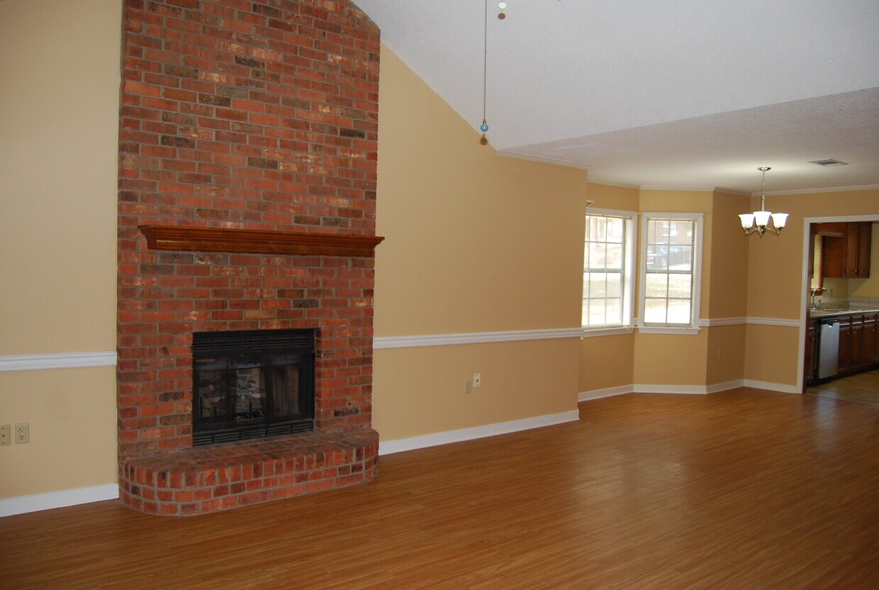 111B Briarmeade Dr, Clinton, MS 39056 Townhome Rentals in Clinton MS