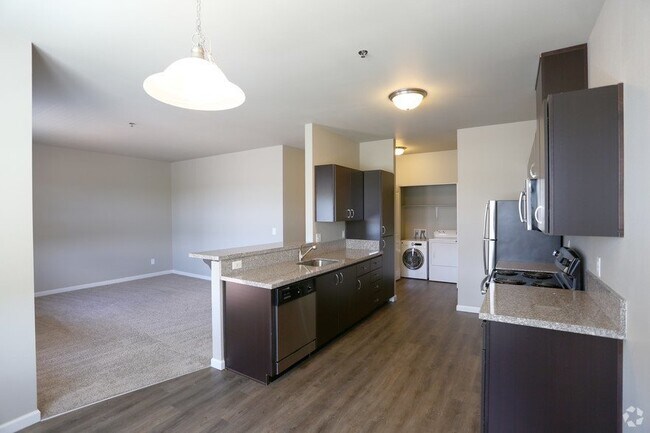Interior Photo - The Lodges
