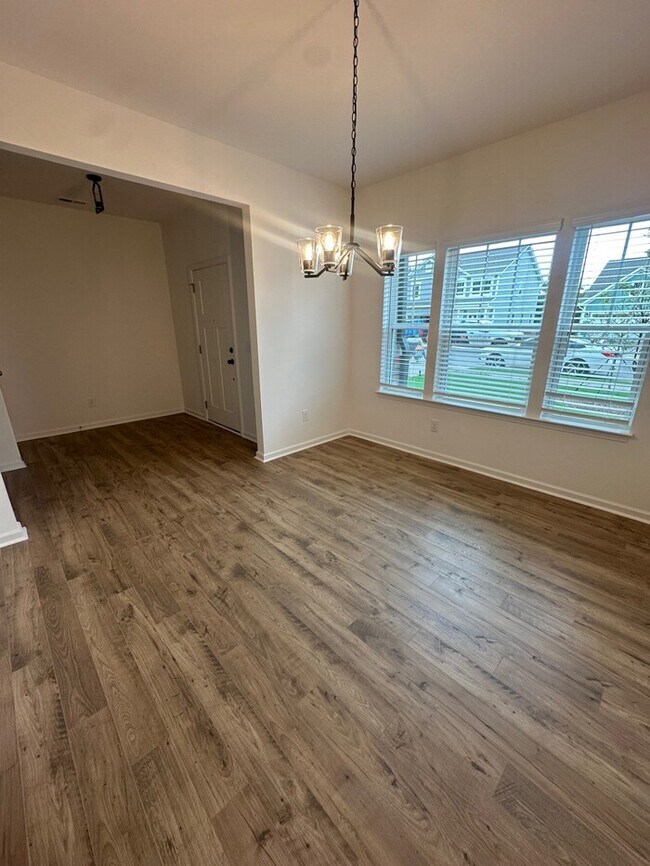 Foto del edificio - NEW Stonebridge Golf Course Views - Move-I...