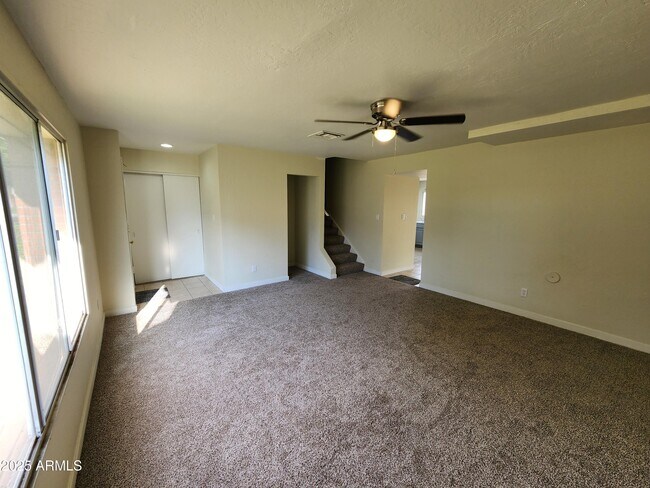 Building Photo - 4569 S Mill Ave