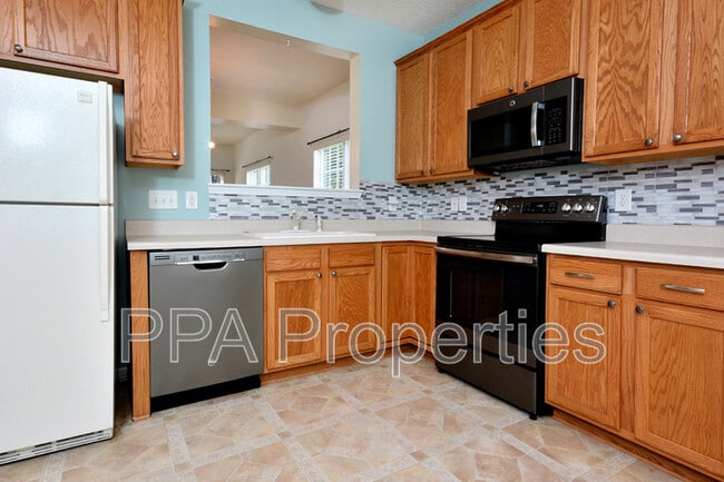 Building Photo - 31 Edgebrook Cir