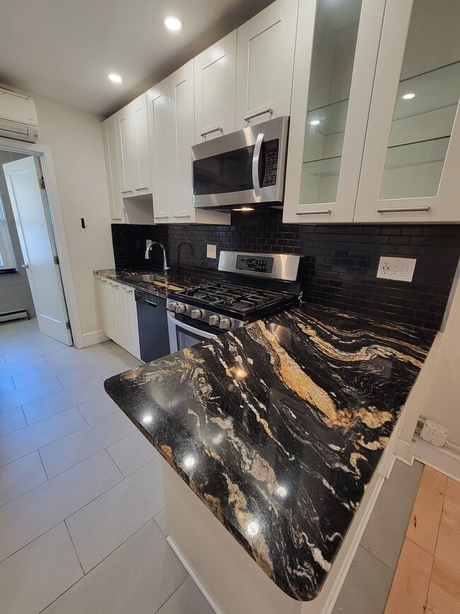 Photo - 407 South St Townhome