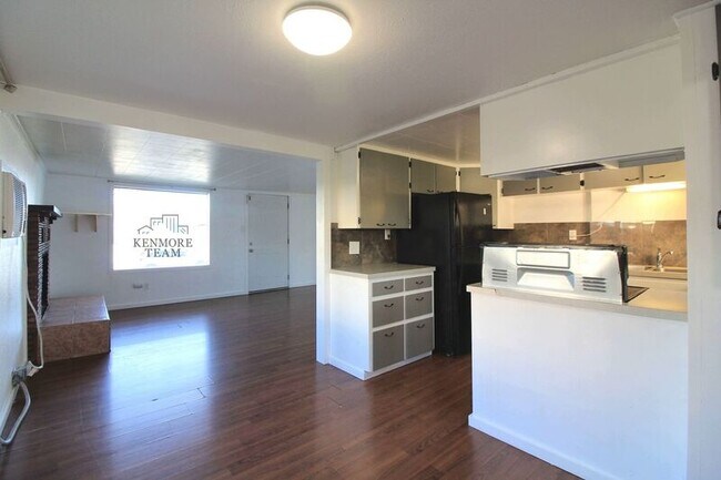 Foto del edificio - 415 Sanford Ave