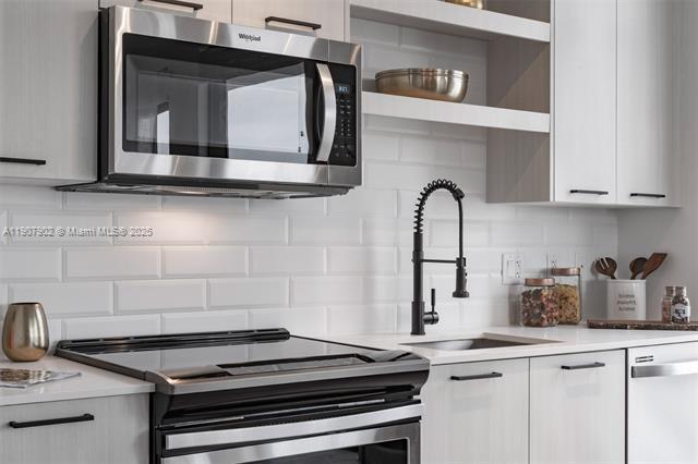 Building Photo - Miami Heights