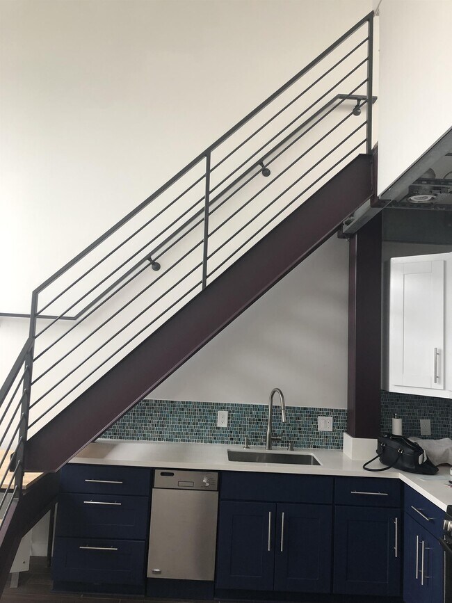 Foto del edificio - 2323 Magnolia St