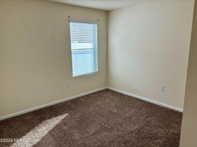 Foto del edificio - 11423 Sheepshead Ln