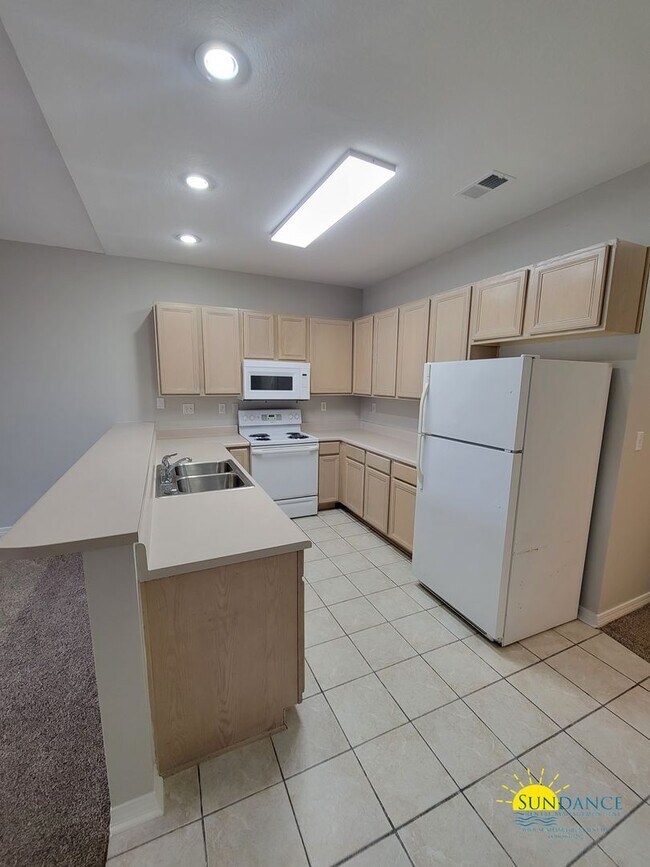 Foto del edificio - Great 2 Bedroom Unit in Santa Rosa!