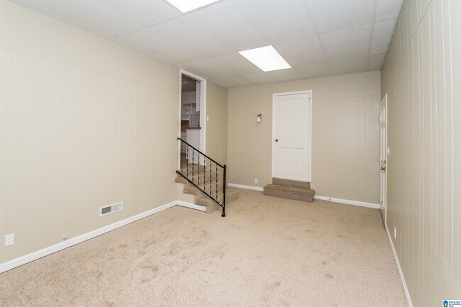 Foto del edificio - 103 Alaska Dr