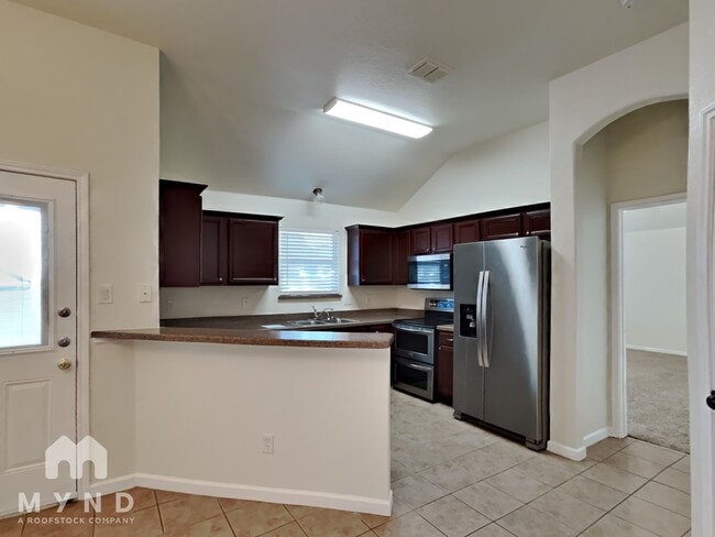 Building Photo - 6513 Sierra Madre Dr